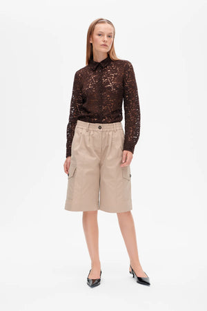 Baum und Pferdgarten, Neeto Shorts