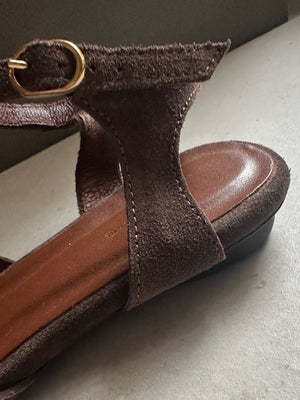 Anonymos sandal NIABI