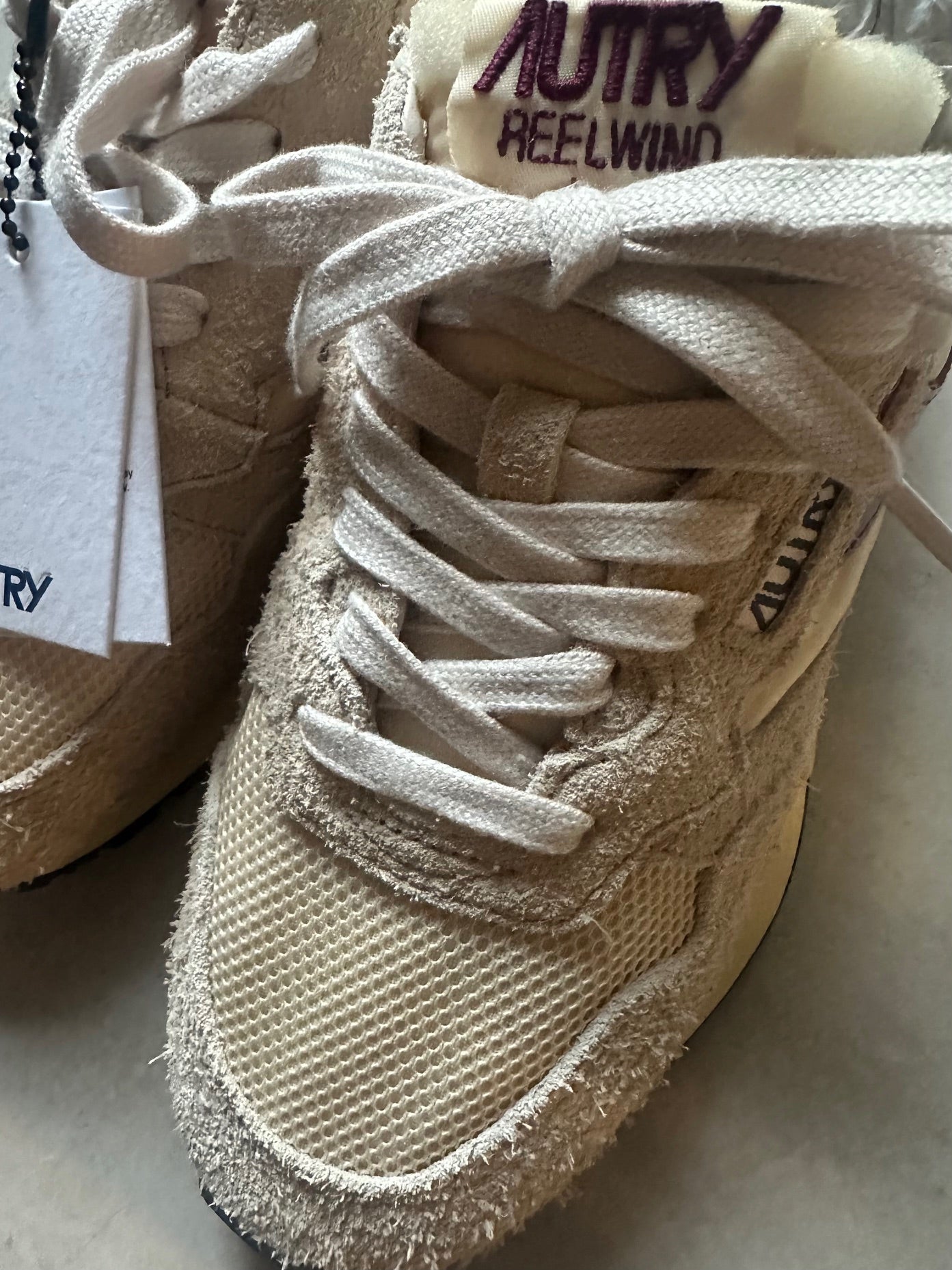 Autry  Sneaker NEW Benvit/Vinröd