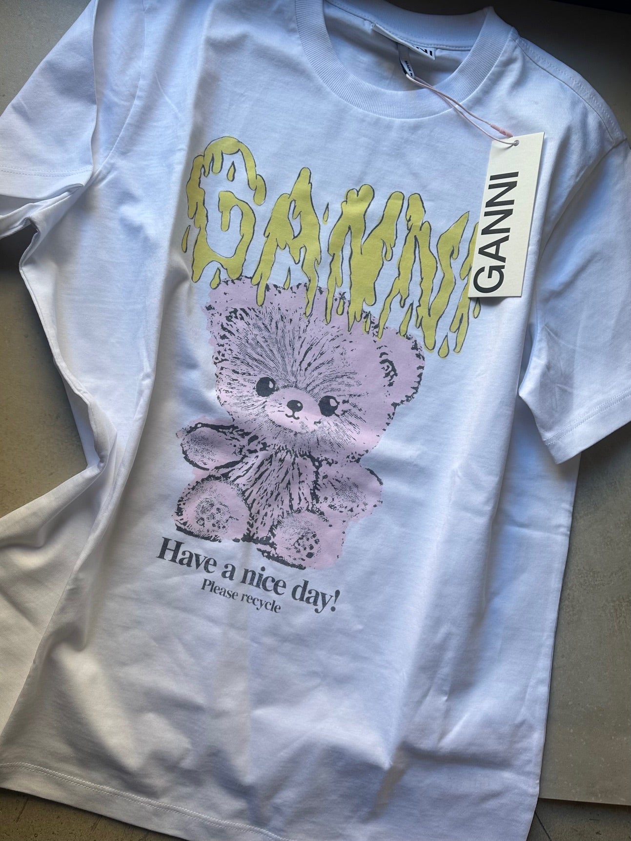 GANNI T-SHIRT Kanin