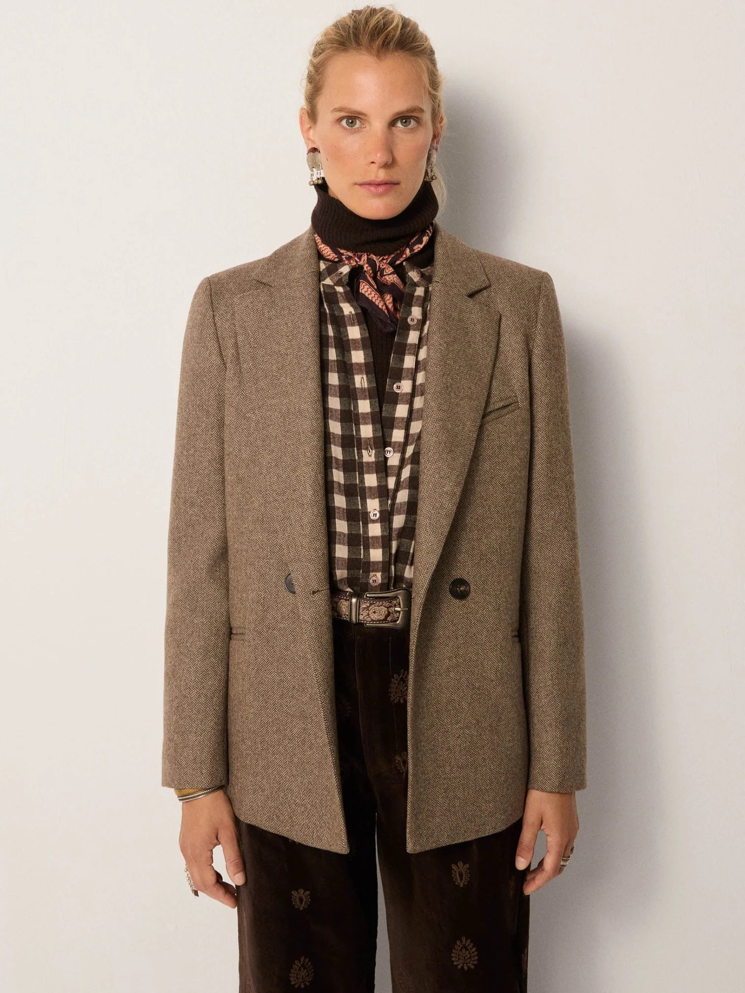 jackie blazer maison hotel