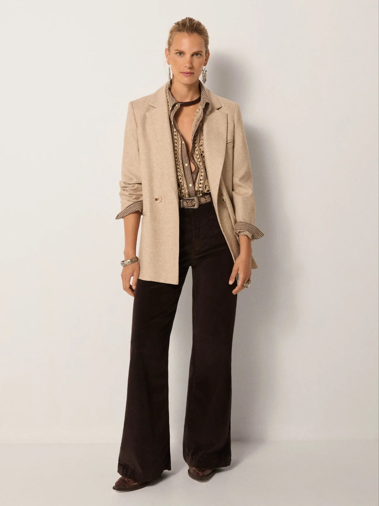 maison_hotel_blazer_beige